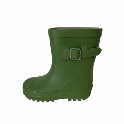 Kids green buckle rain boot